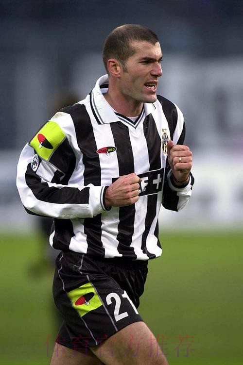 齐达内:我没有考虑未来 阿扎尔不会去做手术