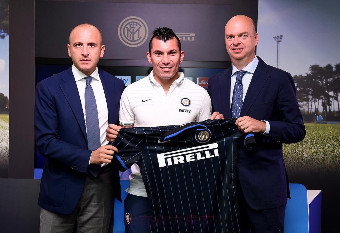 经纪人回应贝尔退役传闻:不用理会这些*消息 经纪人回应贝尔退役传闻:不用理会这些*消息